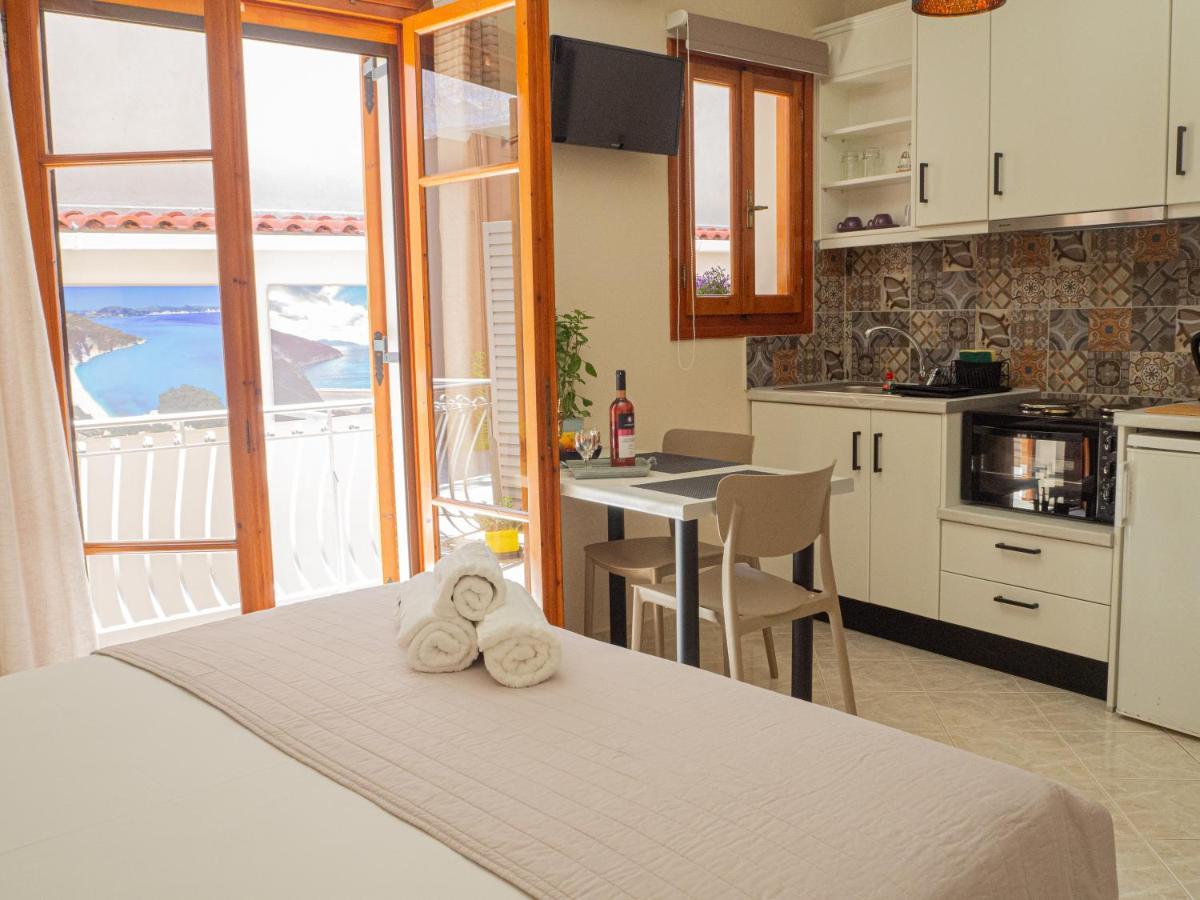 Dina Studio Argostoli 1アパートメント エクステリア 写真
