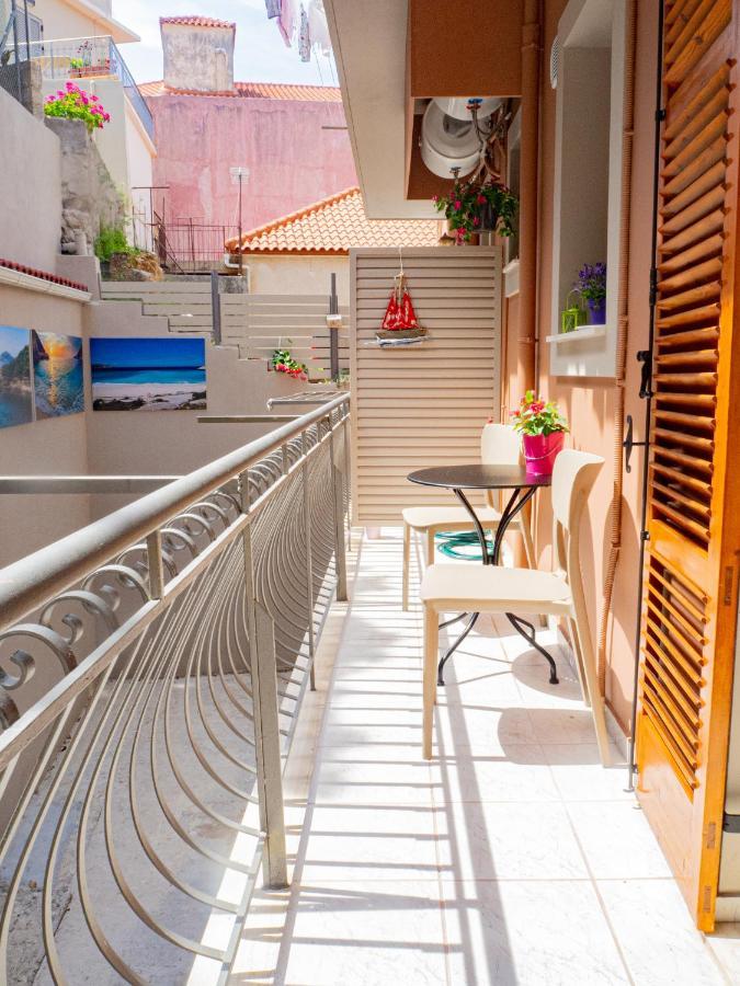 Dina Studio Argostoli 1アパートメント エクステリア 写真